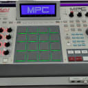 MPC Renaissance Sampling Drum Machine Production Studio