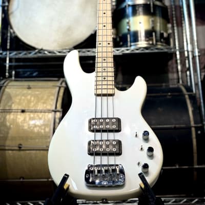 Rare G&L L2000 Fretless (post Fender) | Reverb Rare G&L L2000 Fretless (post Fender) | Reverb