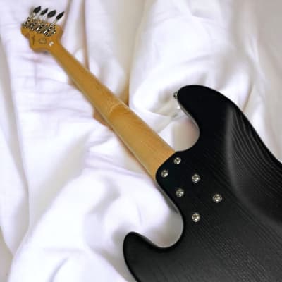 SANDBERG "BASS THE WORLD" (TT-4), Black Matte / Maple *On Order, ETA Oct. 2025 image 14