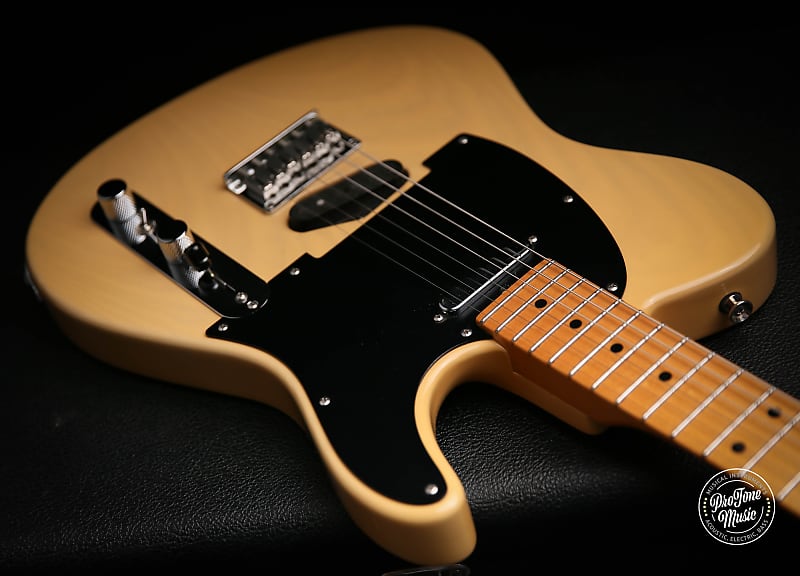 Tom Anderson Hollow T Classic Contoured Translucent Blonde
