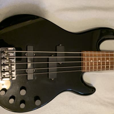 2003 Fender DELUXE ZONE BASS™ V Bass Active PJ Bass image 7
