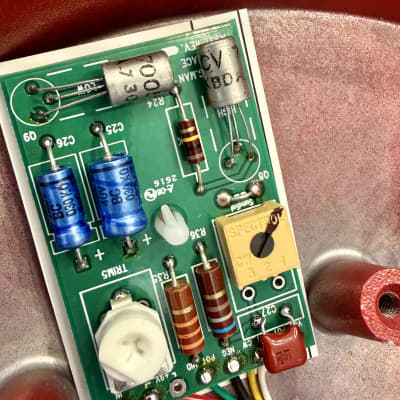 SUNFACE CV7005　ANALOG.MAN 2023 Analogman Sun Face CV7005 | The Music Emporium