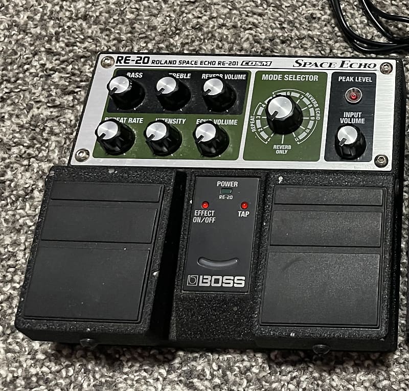 Boss RE-20 Space Echo