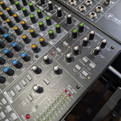 Mackie 1642VLZ4 16-Channel Mic / Line Mixer image 5