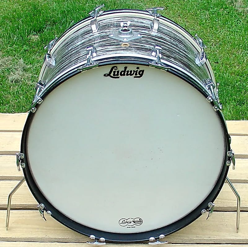 Ludwig No. 922 Classic 14x22" Bass Drum 1960s image 1