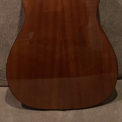 Fender CC-60S Solid Spruce/Mahogany Concert Sunburst image 3