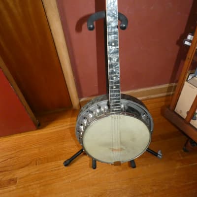 Regal 4-string Banjo 1920s - Perloid image 1
