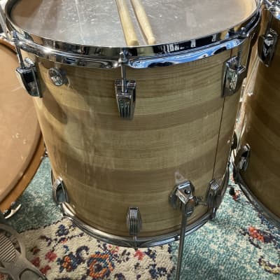 Ludwig 3 Ply Butcher Block Pro-Beat, 24,18,16,14,13, Blue/Olive Pointy Badge, Immaculate!! 1976 image 12