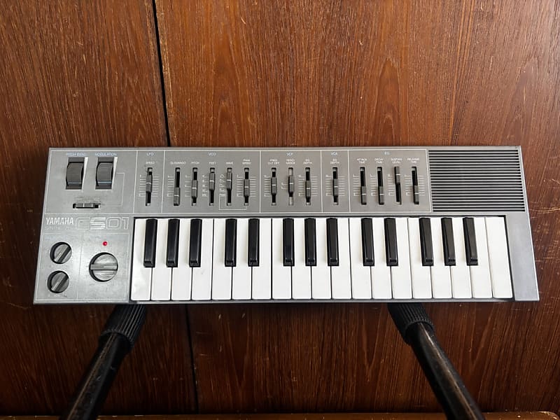 Yamaha CS01 | Reverb Canada