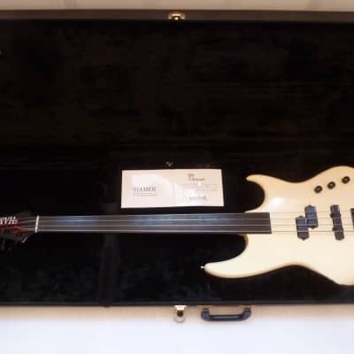 RARE!!! Hamer USA Cruise Fretless Bass Custom Gorgeous White 1987 Case American Made in USA_192 for sale