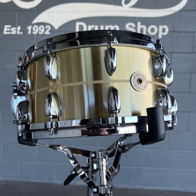 Gretsch G4169BBR USA Custom 6.5x14" 20-Lug Bell Brass Snare Drum image 2