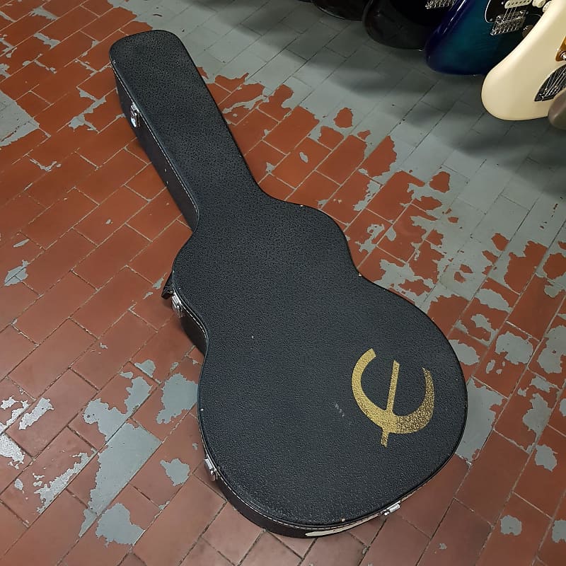 Epiphone Acoustic Dreadnought Hardcase