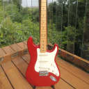 Vintage 1989 Fender Squier II Stratocaster Electric Guitar Red w/Gig Bag