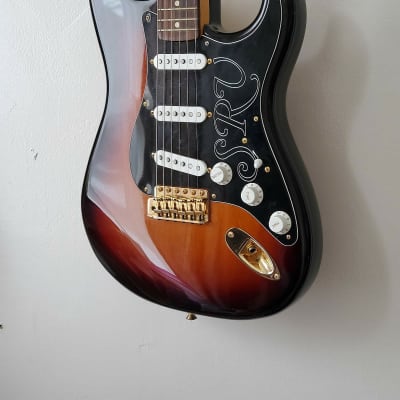 Fender 2018 American Artist Series SRV Stivie Ray Vaughan Signature 2018 image 2
