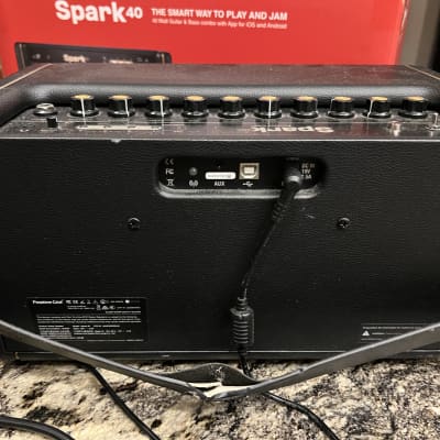 Positive Grid Spark 40 40-Watt 2x4" Modeling Guitar Combo 2020 - Present - Black image 7