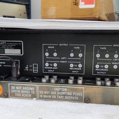 Crown (Amcron) Model IC-150 , Professional Preamplifier , Clean image 4