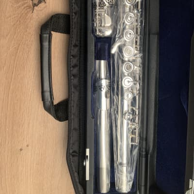 Flute traversière Yamaha YFL-282 Neuf image 2