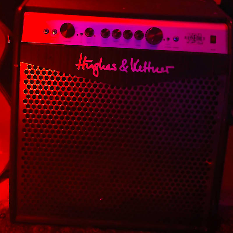 Hughes and kettner-BassForce XXL-2004 Black/metal