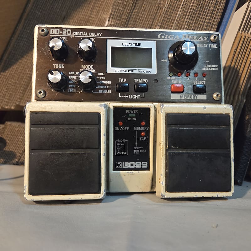 Boss DD-20 Giga Delay
