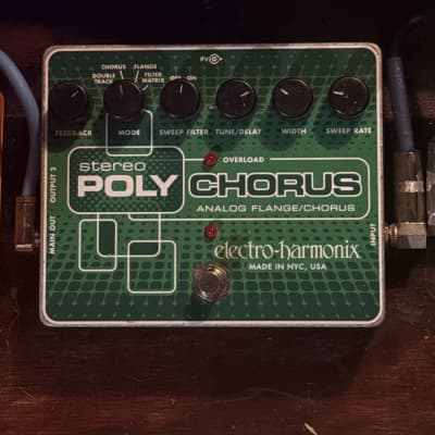 ギター ELECTRO-HARMONIX STEREO POLYCHORUS Electro Harmonix Stereo Polychorus Chorus Flanger Effects