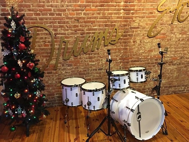 Mapex white deals widow