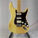 Fender Stratocaster Deluxe hss 1999  1999 Natural ash