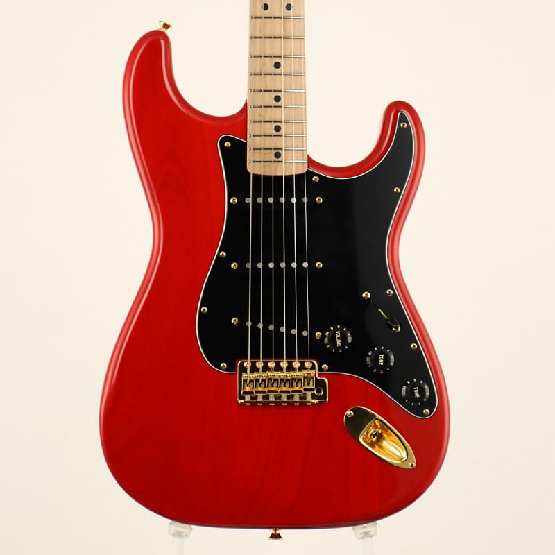 本物の 【Mah-lionページ】Fender MAMI stratocaster エレキギター