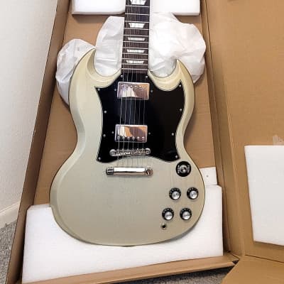 Used Epiphone G-400 SG PRO Ebony Upgraded Pickups w/New Used Epiphone G-400 SG PRO Ebony Upgraded Pickups w/New