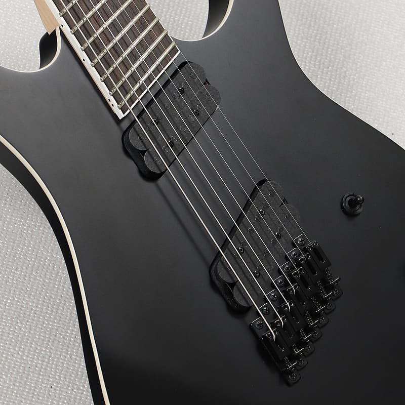 Strictly 7 Guitars Cobra Js7F Black 04/03