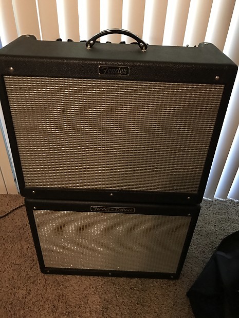 Fender Hot Rod Deluxe III 1x12 40w combo amp with 1x12 extension