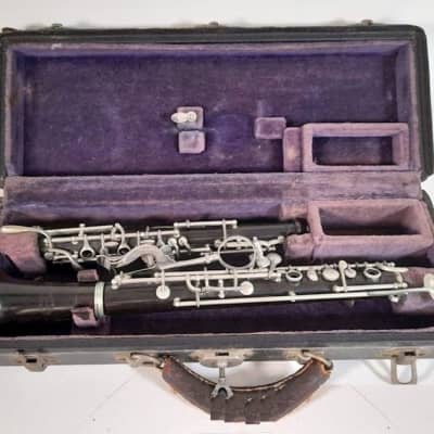 Pan American Elkhart Oboe. USA. Very good condition but vintage Professional Model ??? image 1