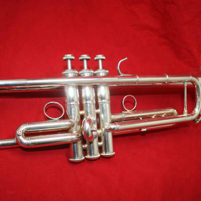 Yamaha YTR-8335RGS Xeno Bb Trumpet w/ Reversed Lead Pipe 