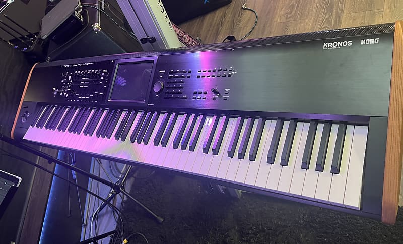 Korg KRONOS 2 88-Key Digital Synthesizer Workstation | Reverb