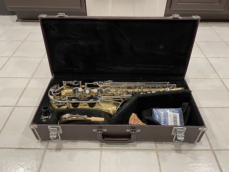 Yamaha YAS-23 Alto Saxophone | Reverb