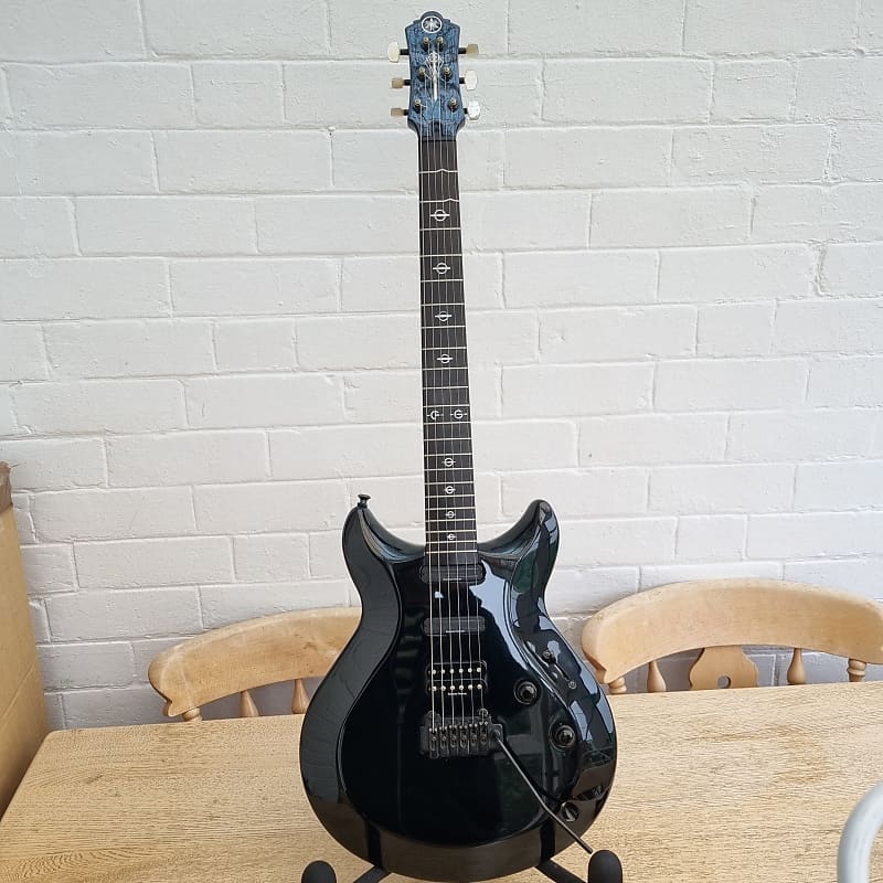 YAMAHA AES-FG Frank Gambale 2001年 Yamaha AES-FG Frank Gambale Signature 2001/2011 BLACK | Reverb