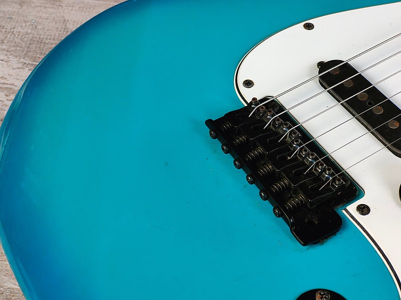 Yahoo!オークション - Bill Lawrence BT3M Pete Townshend model