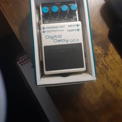 Boss DD-5 Digital Delay | Reverb