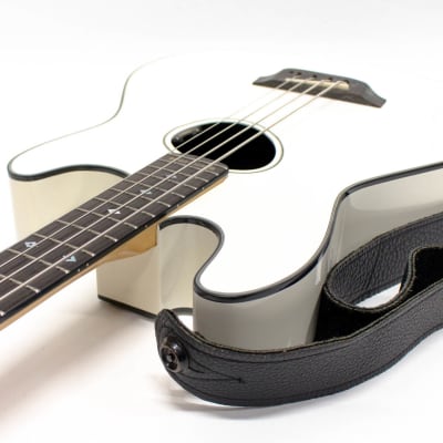 Kramer Ferrington Acoustic-Electric Bass Guitar with Case - White image 7