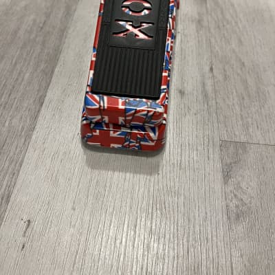 Limited Edition UNION JACK Vox V847 Wah w/Bag Made in USA Modded w/True Bypass, LED, DC Jack, Increased ‘Vocal’, Wahwah, Volume Boost— Placebo Farm image 9
