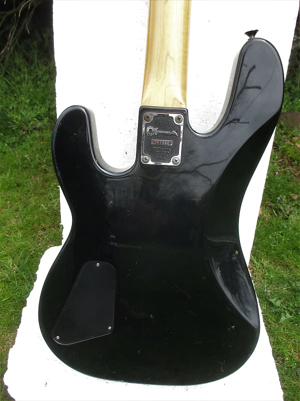 Charvel Jackson B2 Bass Guitar, 1980's Made In Japan, Black
