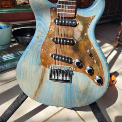 ギター Crews Maniac Sound VintageLine ST-64Huge Crews Maniac Sound USED ​​Used VINTAGE LINE ST-64 ''HUGE
