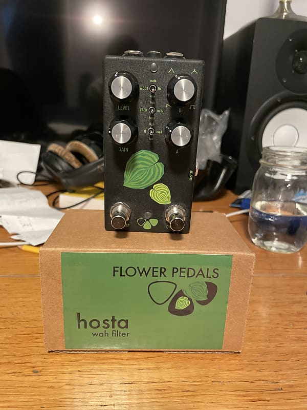 Flower Pedals Hosta Wah Reverb