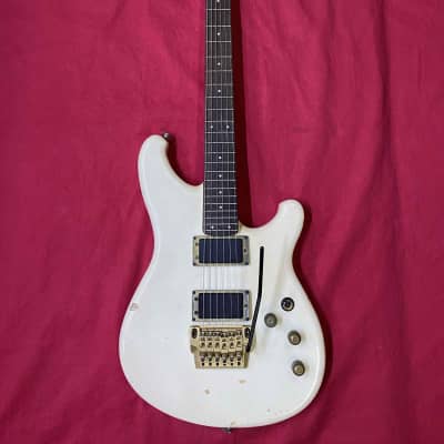 HH Ibanez Roadstar II | Reverb Finland