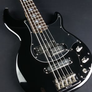 Yamaha BB2025X 5 String Bass Black, with Hard Shell Case image 11