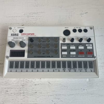 Korg Volca Sample Digital Sample Sequencer 2010s - White