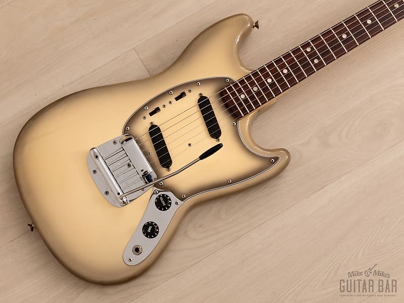 Fender USA Mustang 1978年 (フェンダームスタング) - ギター