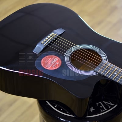 Fender Squier SA-105CE Dreadnought Black Electro Acoustic Guitar image 3