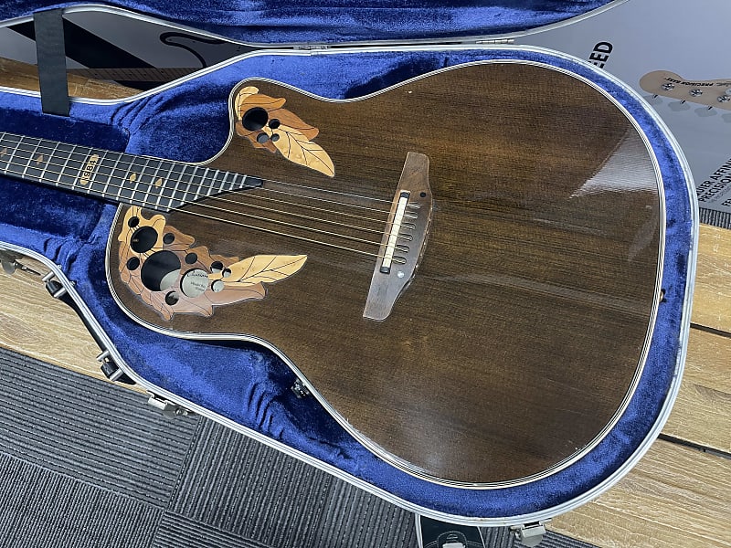 ギター Ovation Collectors Series 1984-5 OVATION 1984 COLLECTOR'S (MODEL 1984-5) acoustic guitars