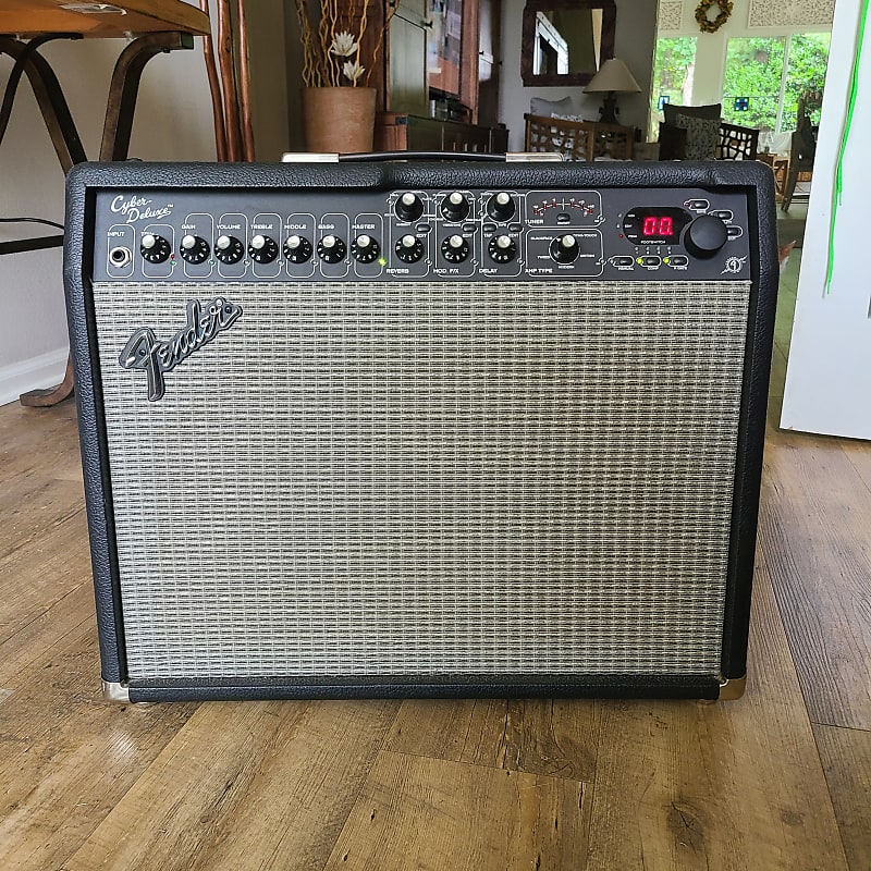 Fender Cyber-Deluxe 65-Watt 1x12