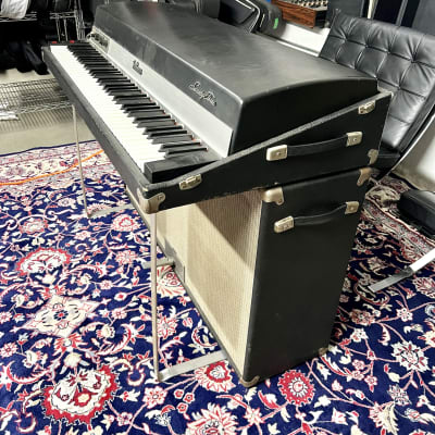 Fender Rhodes Suitcase Piano 73-Key Electric Piano (1969 - 1974) | Reverb